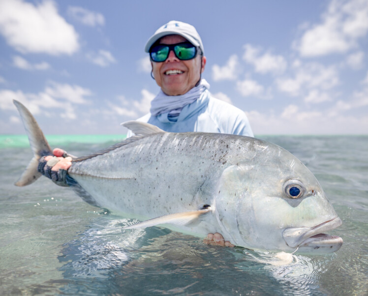 Seychelles Alphonse Island Gaint trevally fly fishing